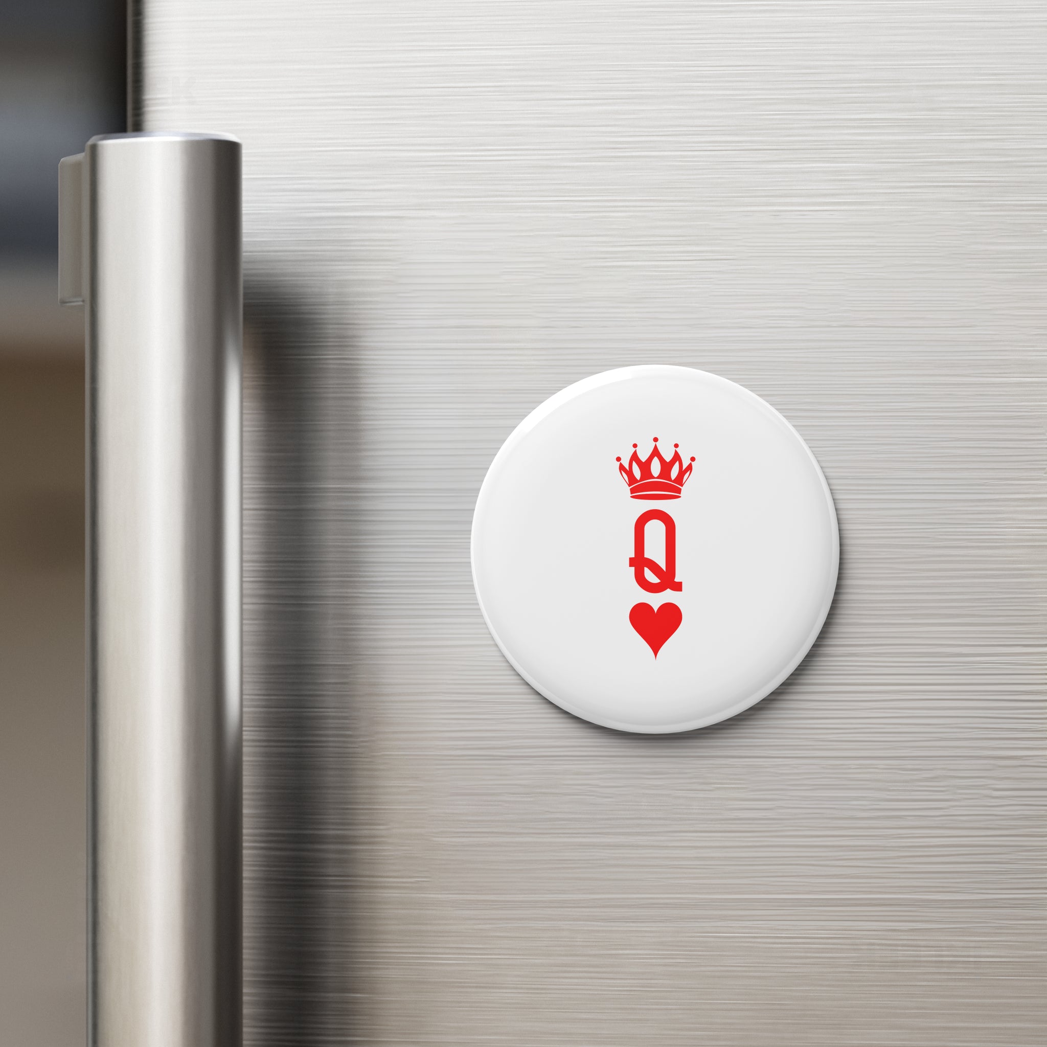 QueenOfHearts Button Magnet 02 Round