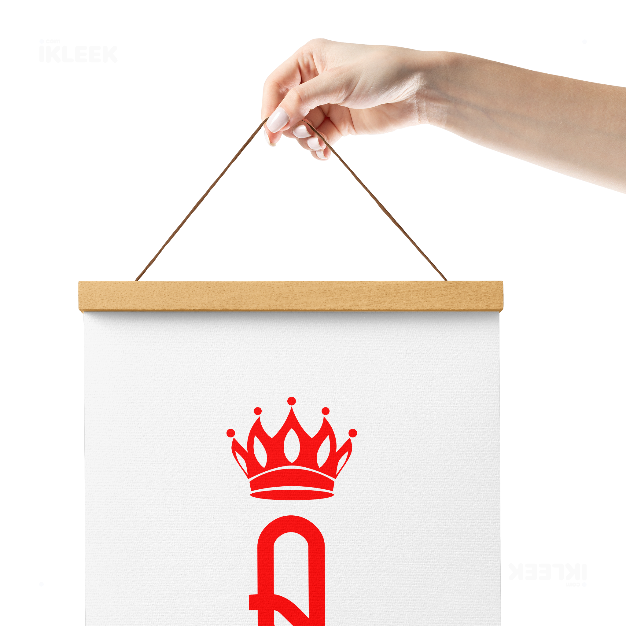 QueenOfHearts Magnetic Hanger Poster 05 Natural Wood