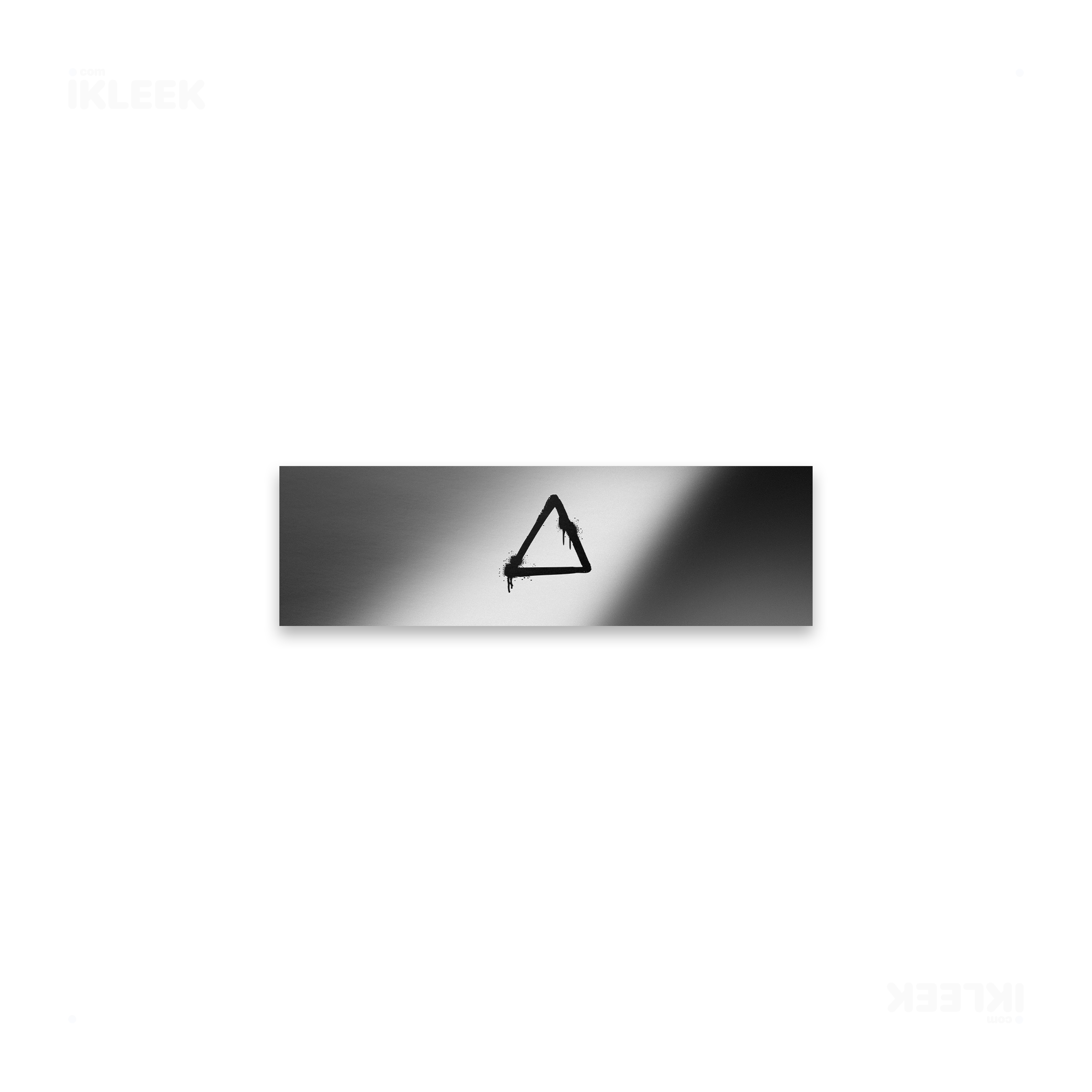 RisingTriangle Bumper Magnet 01