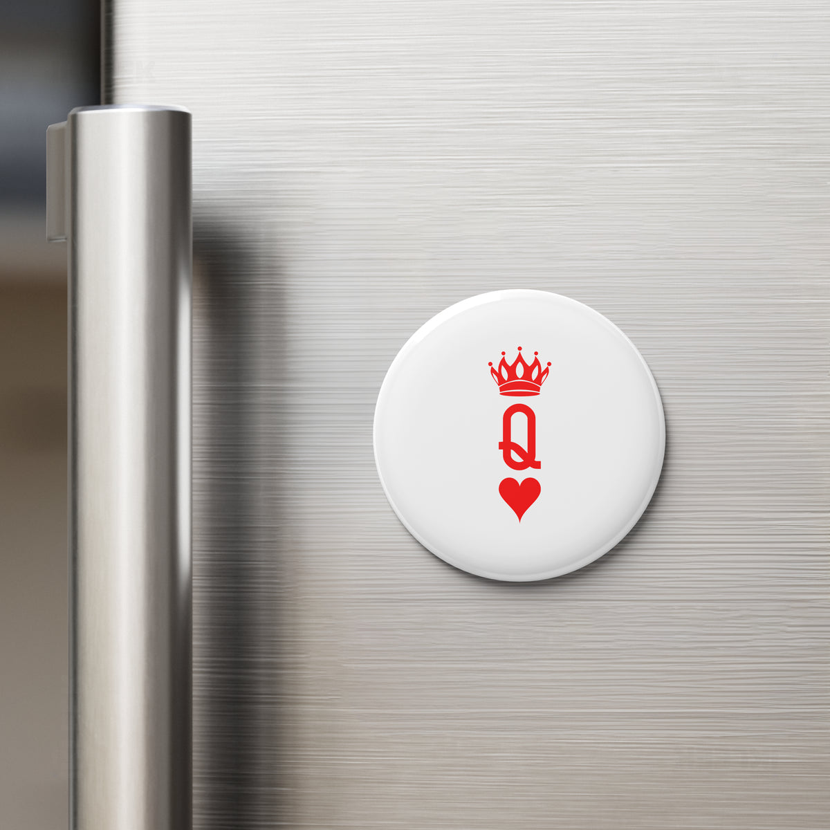 QueenOfHearts Button Magnet 02 Round