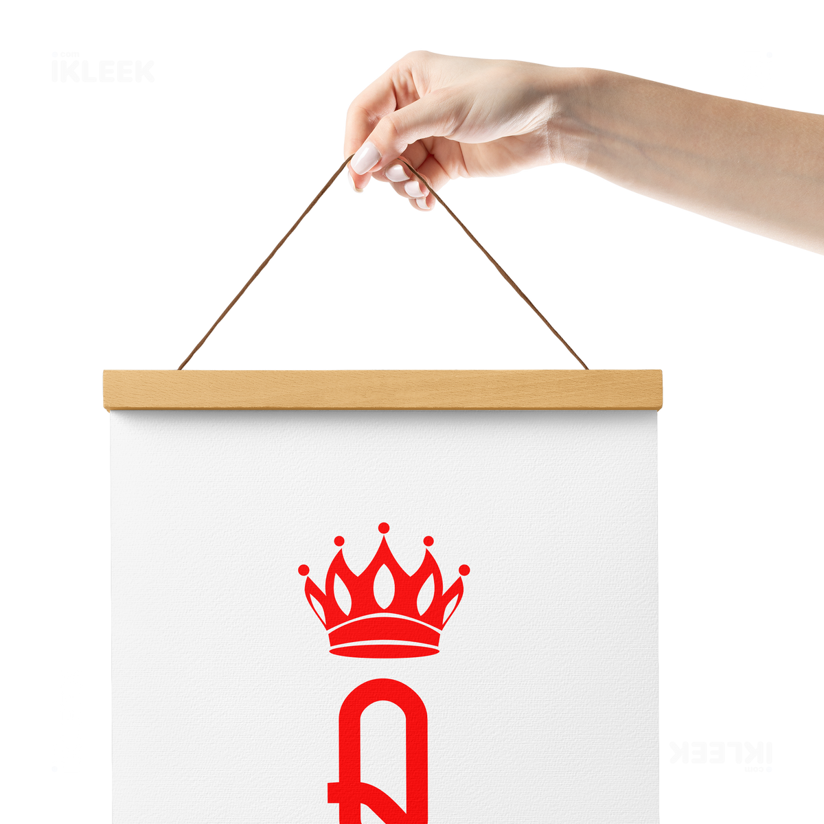 QueenOfHearts Magnetic Hanger Poster 05 Natural Wood