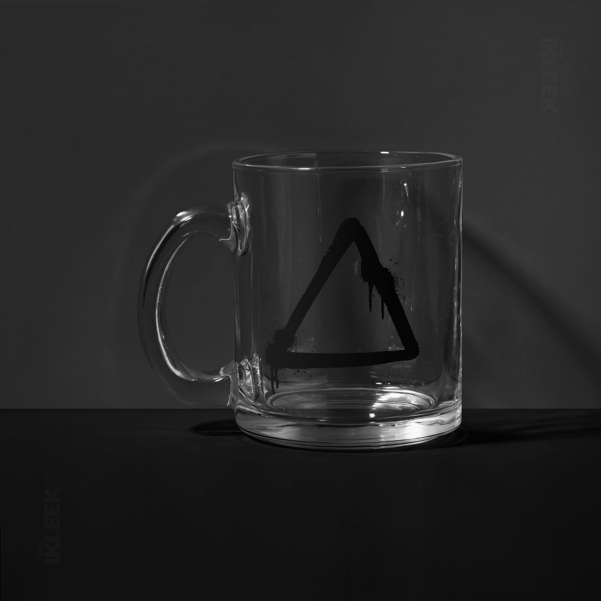 RisingTriangle Glass Mug 01