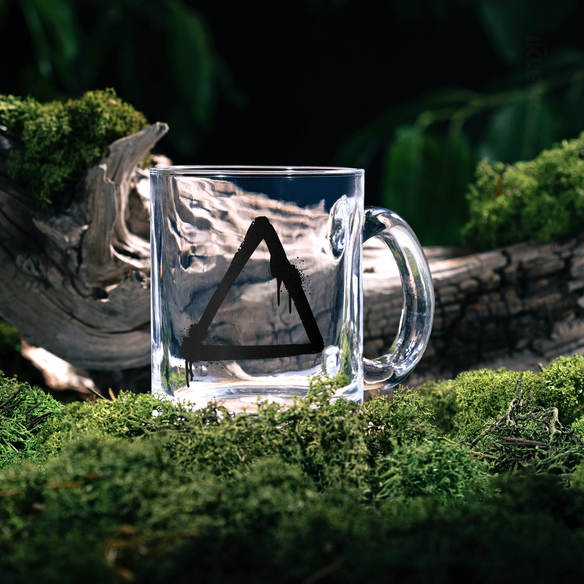 RisingTriangle Glass Mug 05