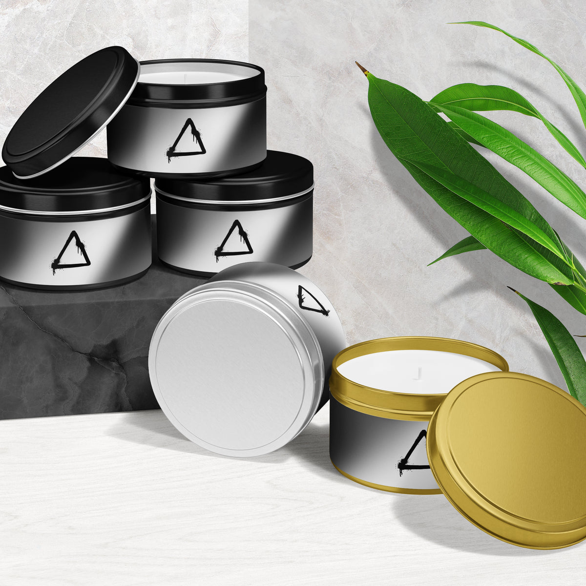 RisingTriangle Tin Candle 02 Black